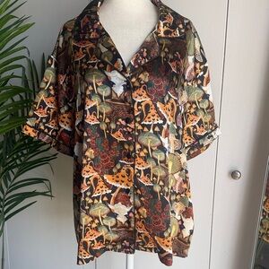 EARTHBOUND Trading Co. Mushroom & Gnome Button Up Shirt L